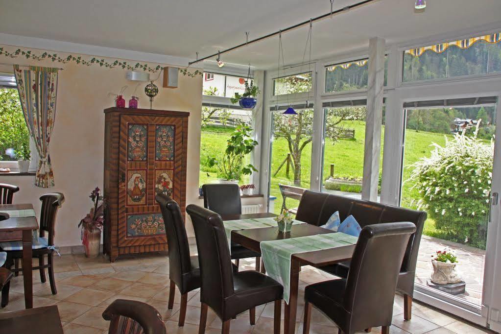 Haus Katharina, Summercard Included Капрун Екстериор снимка