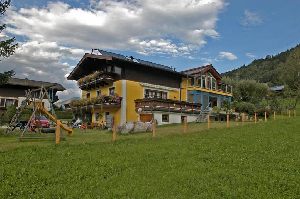 Haus Katharina, Summercard Included Капрун Екстериор снимка